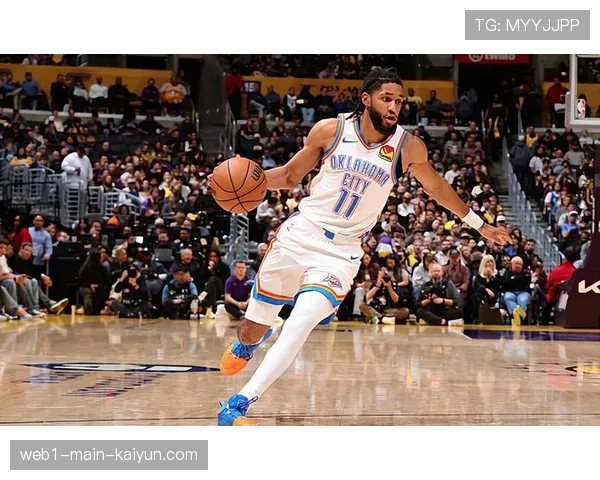 以赛亚·乔22分扛起进攻 雷霆角色球员集体爆发 以赛亚·乔22分扛起进攻 雷霆角色球员集体爆发